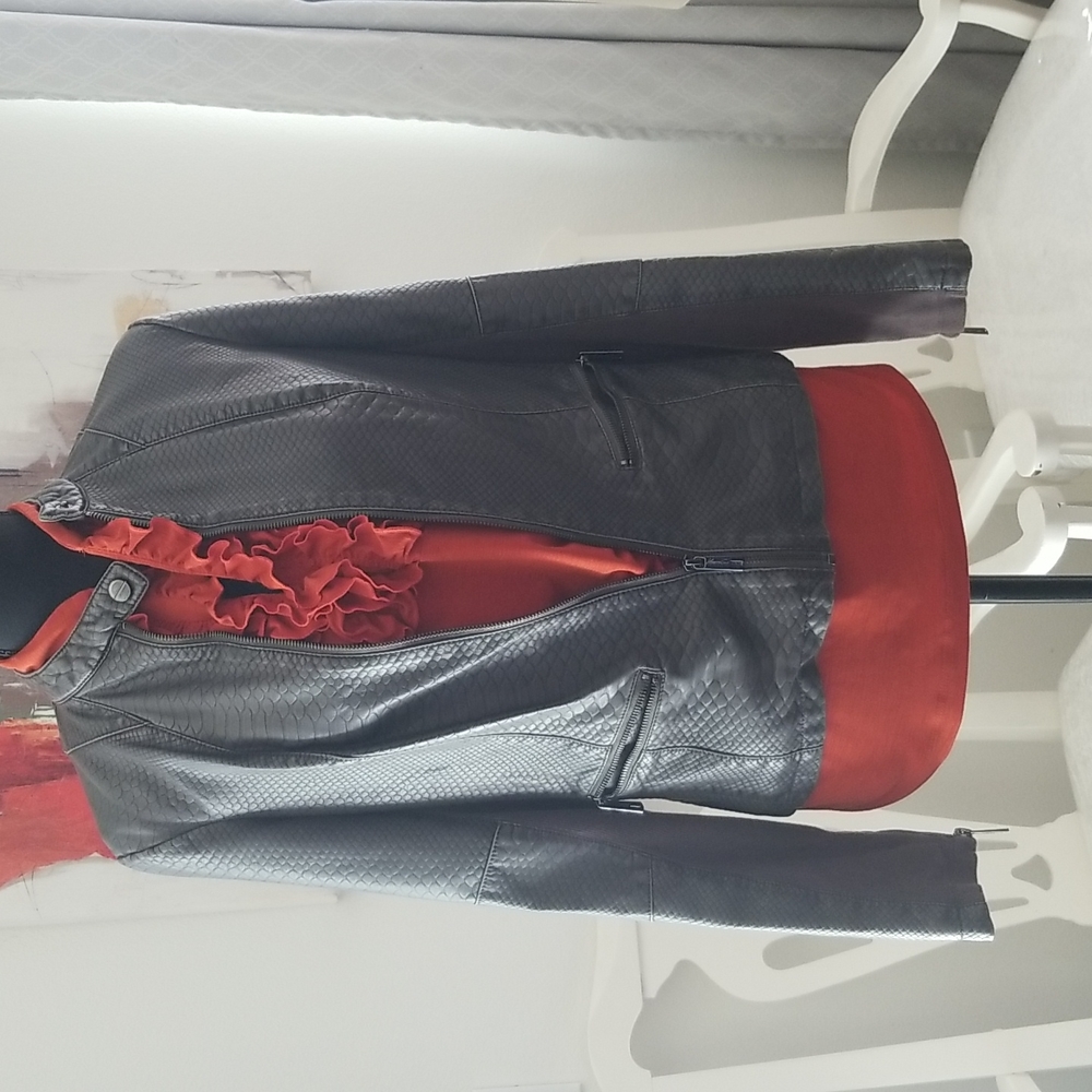 Kenneth Cole Faux Leather. Size XS. Grey. Lined. Zip Up with Zipper Pockets.